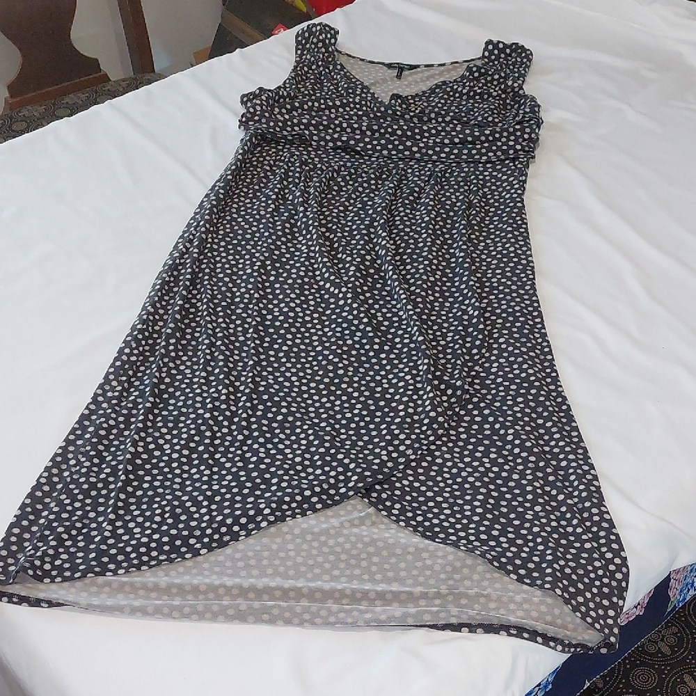 Daisy Fuentes Size Large Black and White Dress .